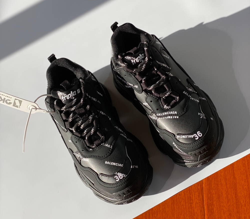 Balenciaga Triple S