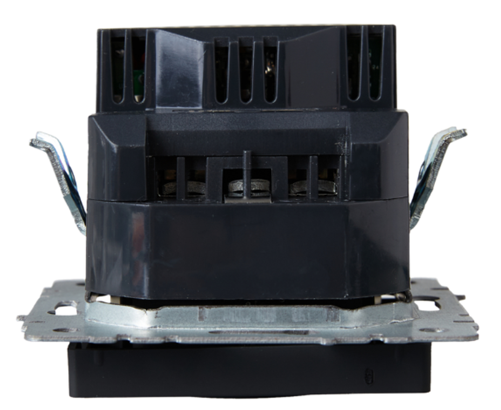 Розетка с заземлением  IEK BR-R14-16-U21-D21-K46