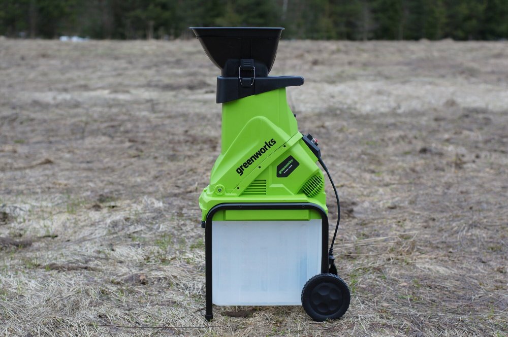 Измельчитель садовый электрический GREENWORKS GACSB, 220V, 2500W, с контейнером (2206707)