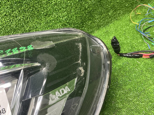 Фара левая Lada Vesta (2022-н.в.) LED