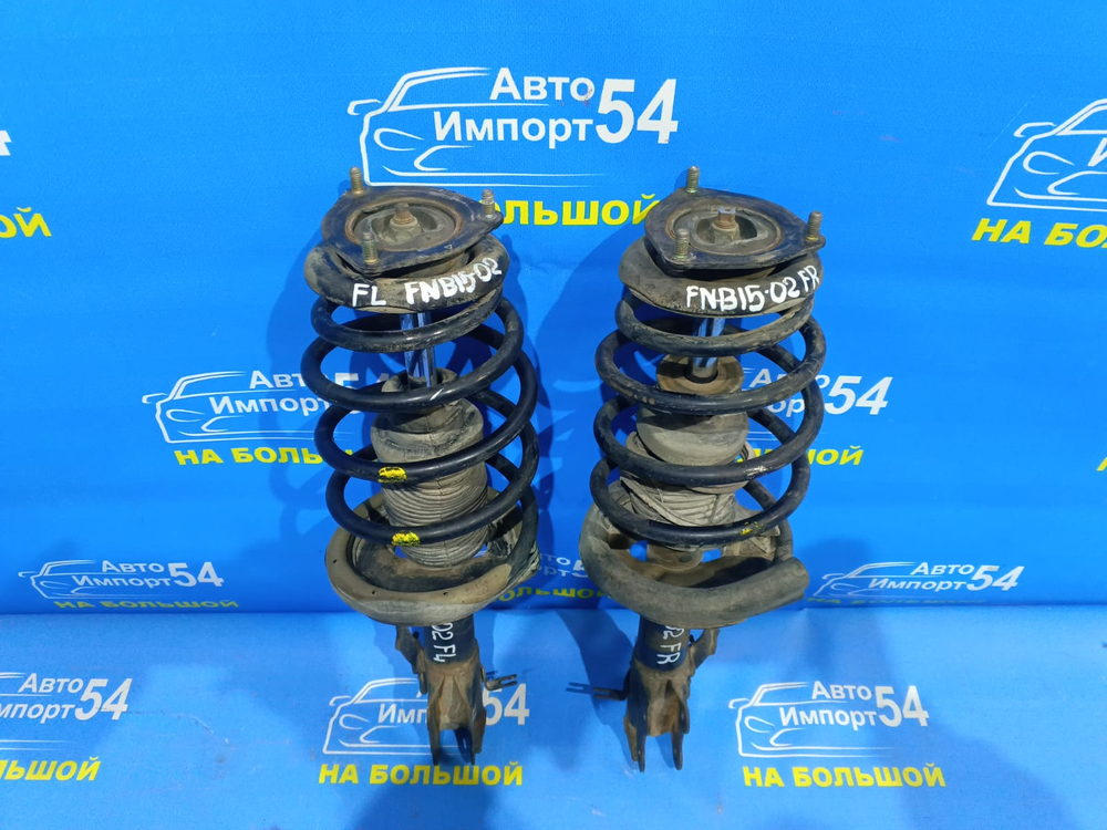 Стойка передняя правая NISSAN SUNNY 1999