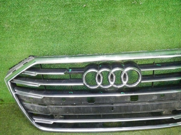 Решетка радиатора Audi A8 4 D5 (2017-н.в.)