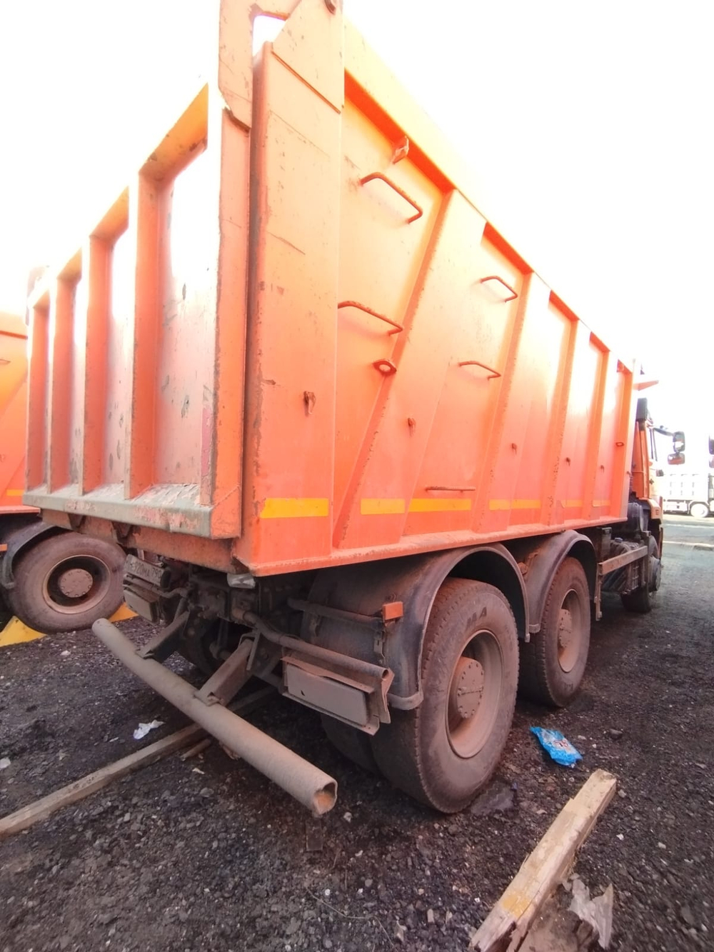 КамАЗ 6520 6x4 Самосвал 6520-3026012-53 (Дизельный, 11,7 л, 400 л.с., МТ)