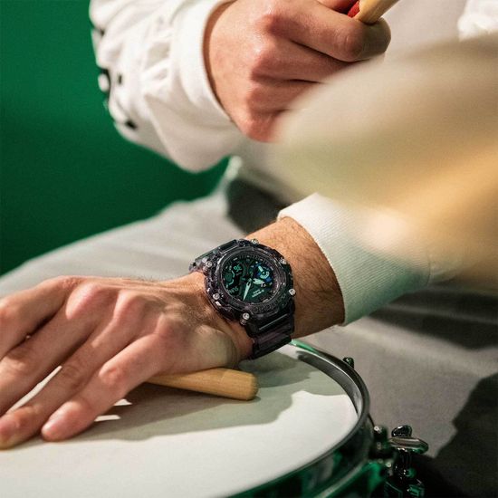 Наручные часы Casio G-Shock GA-2200SKL-8ADR