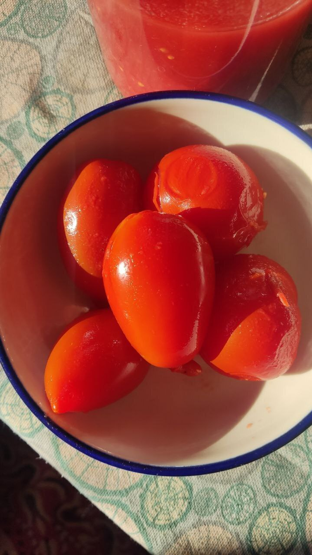 Томаты в собственном соку