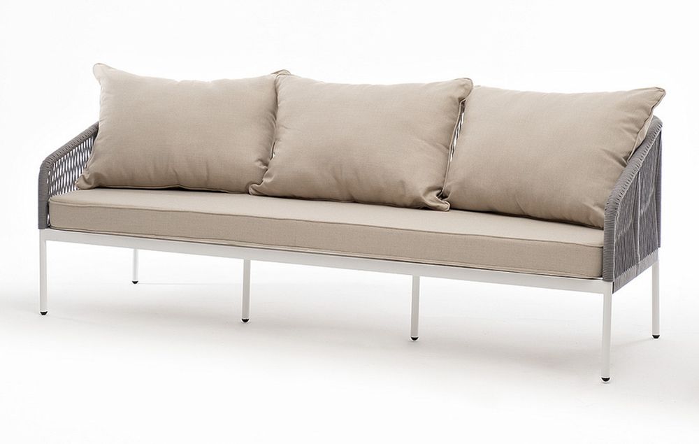 "Канны" диван 3-местный плетеный из роупа, каркас алюминий белый муар, роуп светло-серый круглый, ткань бежевая 15052