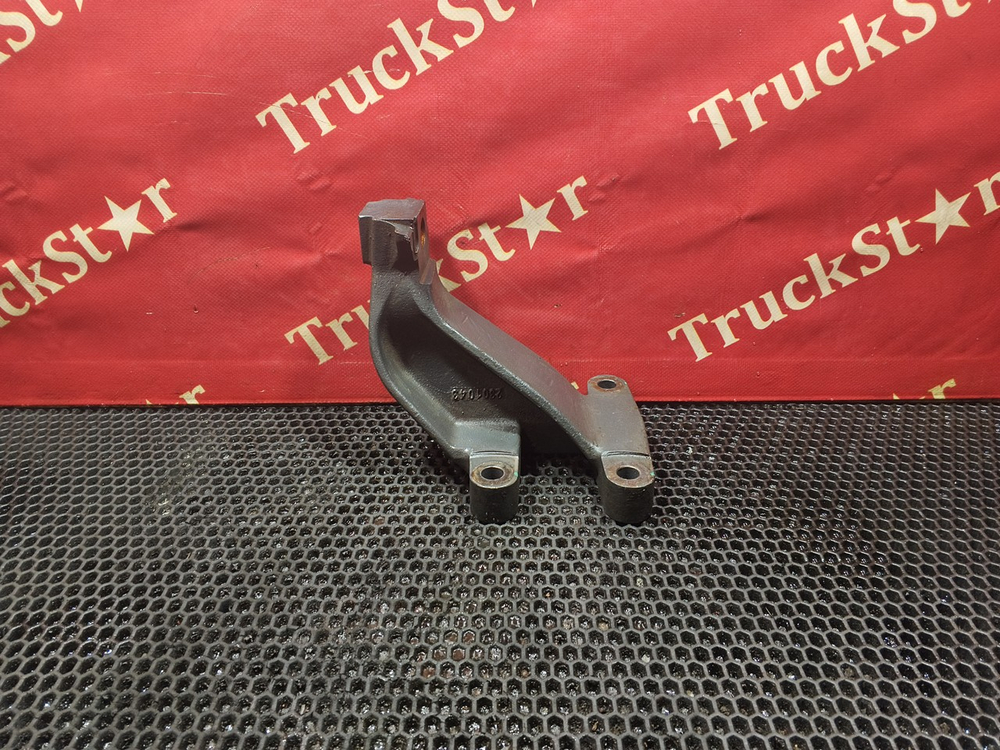 Кронштейн двигателя передний правый 2022г.