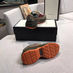 Кроссовки Gucci