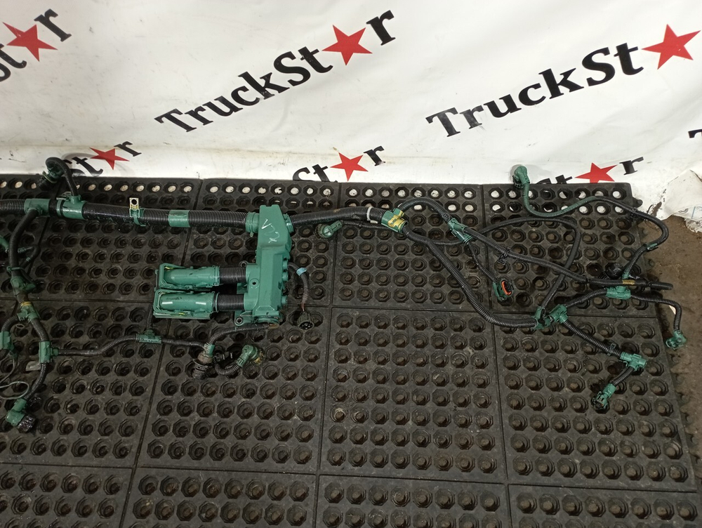 Проводка двигателя D13A 2017г.