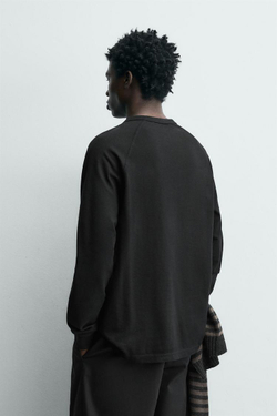 ZARA ФУТБОЛКА С ВОРОТНИКОМ НА ПУГОВИЦАХ, ЧЕРНЫЙ