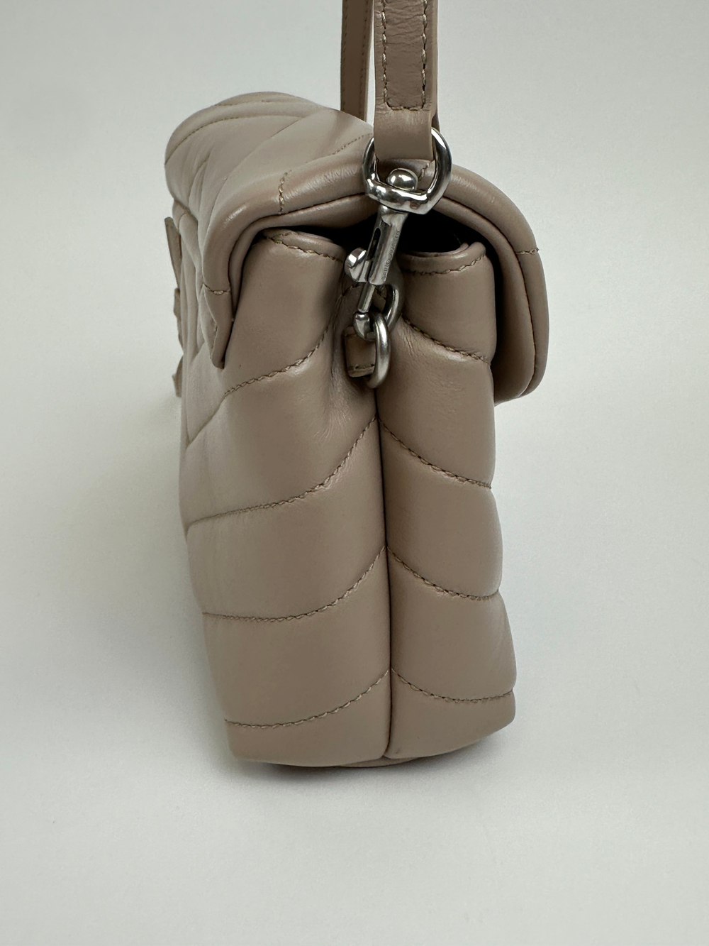 Сумка Saint Laurent Loulou Toy