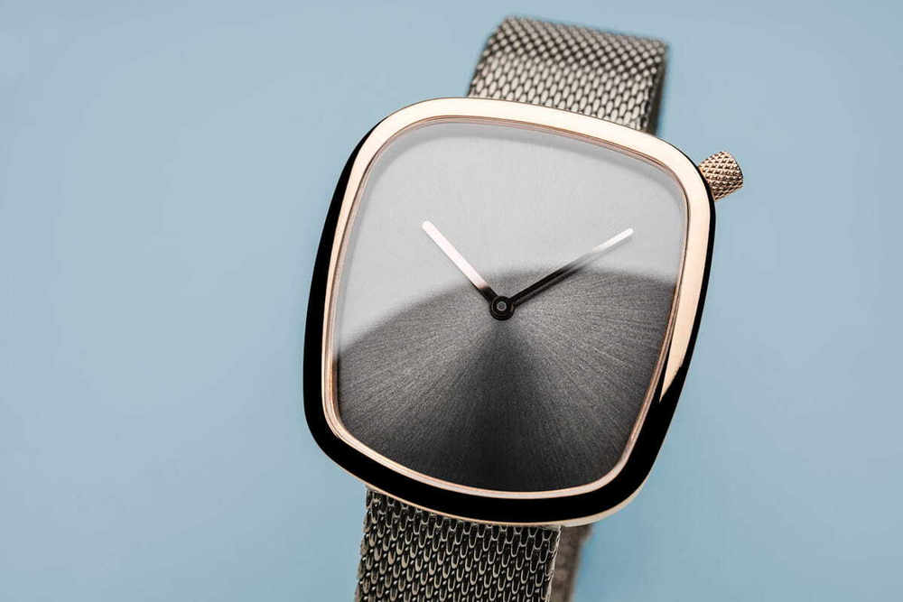 Наручные часы Bering 18034-369