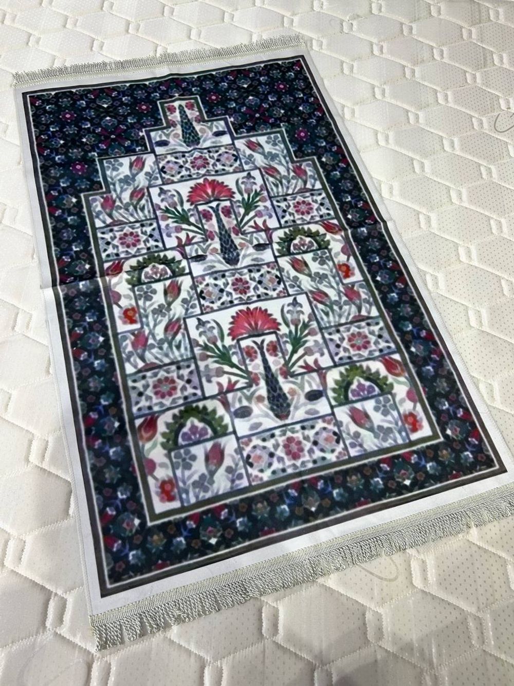 Жайнамаз 003-1