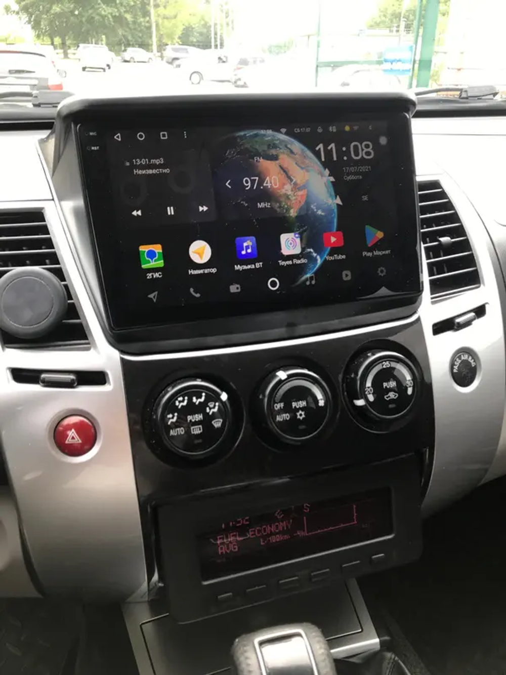 Магнитола для Mitsubishi L200 4 2006-2015, Pajero Sport 2 2008-2015 - Teyes CC4-PRO монитор 9.5" 2K QLED на Android 13, Snapdragon 778G, AI, CarPlay, DSP, 4G SIM-слот