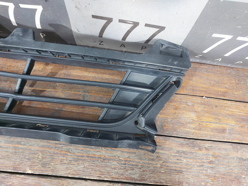 Решетка переднего бампера Kia Sportage 5 (NQ5) 21-нв Б/У Оригинал 86531P1000