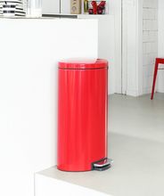 Brabantia FlatBack+ Мусорный бак с педалью , 30л