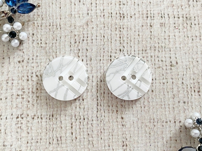 Пуговицы блузочные, d 2,2 см, 2 прокола