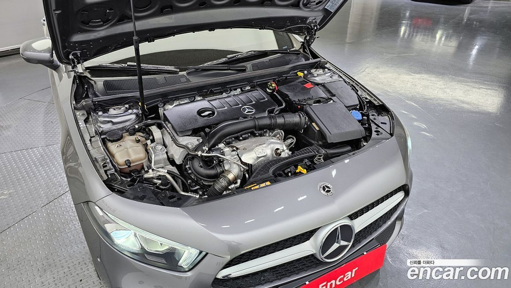 Mercedes-Benz A-Class W177 A220 Sedan (10.2020)