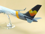 Модель самолета Boeing 757-300 (М1:100, Condor)