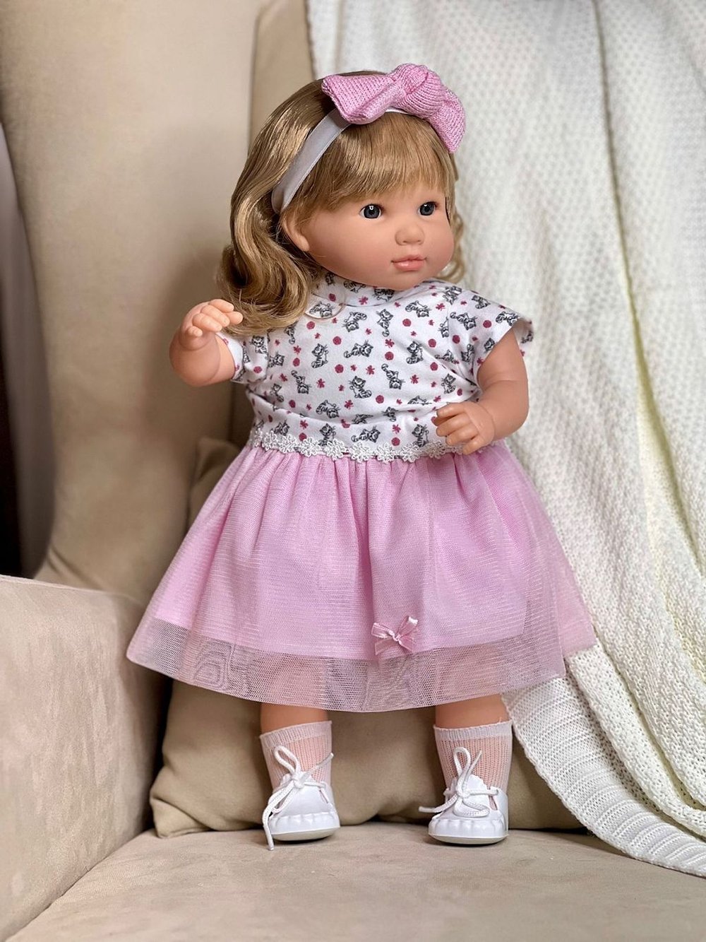 Кукла Berbesa мягконабивная 42см SANDRA в пакете (4424K)