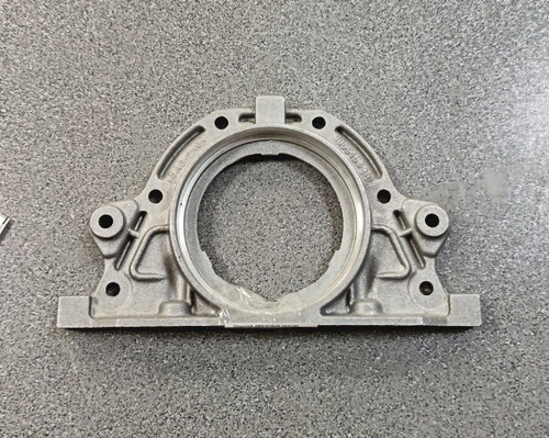 Крышка двигателя задняя 2101+