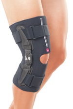 Регулируемый укороченный полужесткий коленный ортез MEDI Stabimed с шарниром physioglide