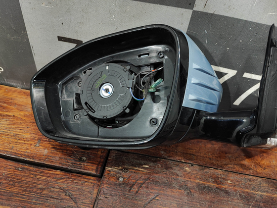 Зеркало левое 14 pin Changan UNI-K 20-нв Б/У Оригинал CD569F2710026004