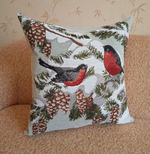 Декоративный гобеленовый чехол для интерьерной подушки Снегири 47х47