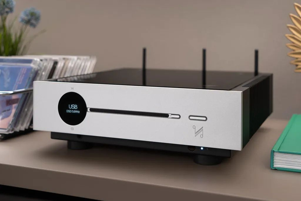 CD проигрыватель Quad Artera Solus Play Aluminium Black