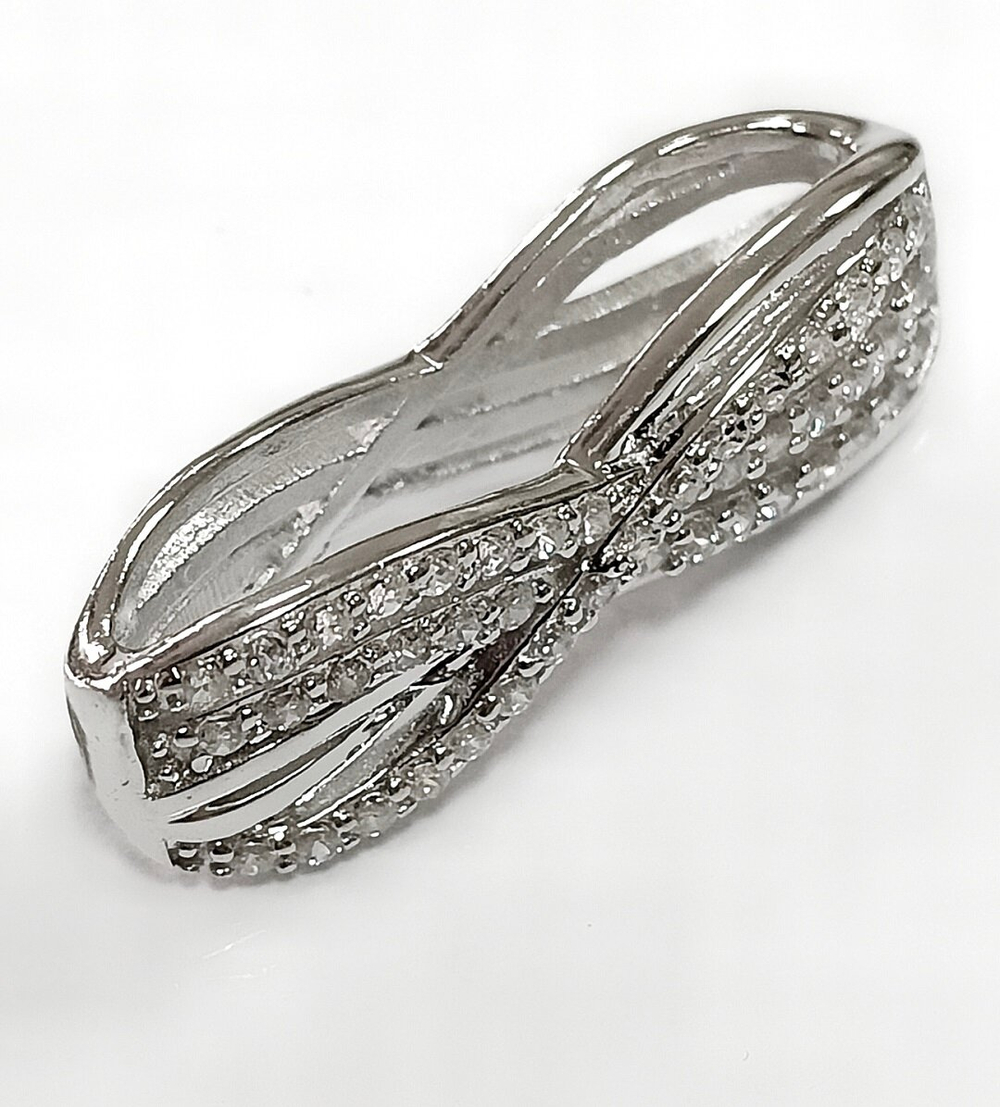 "Эстерелла" - ювелирная подвеска из серебра 925-й пробы