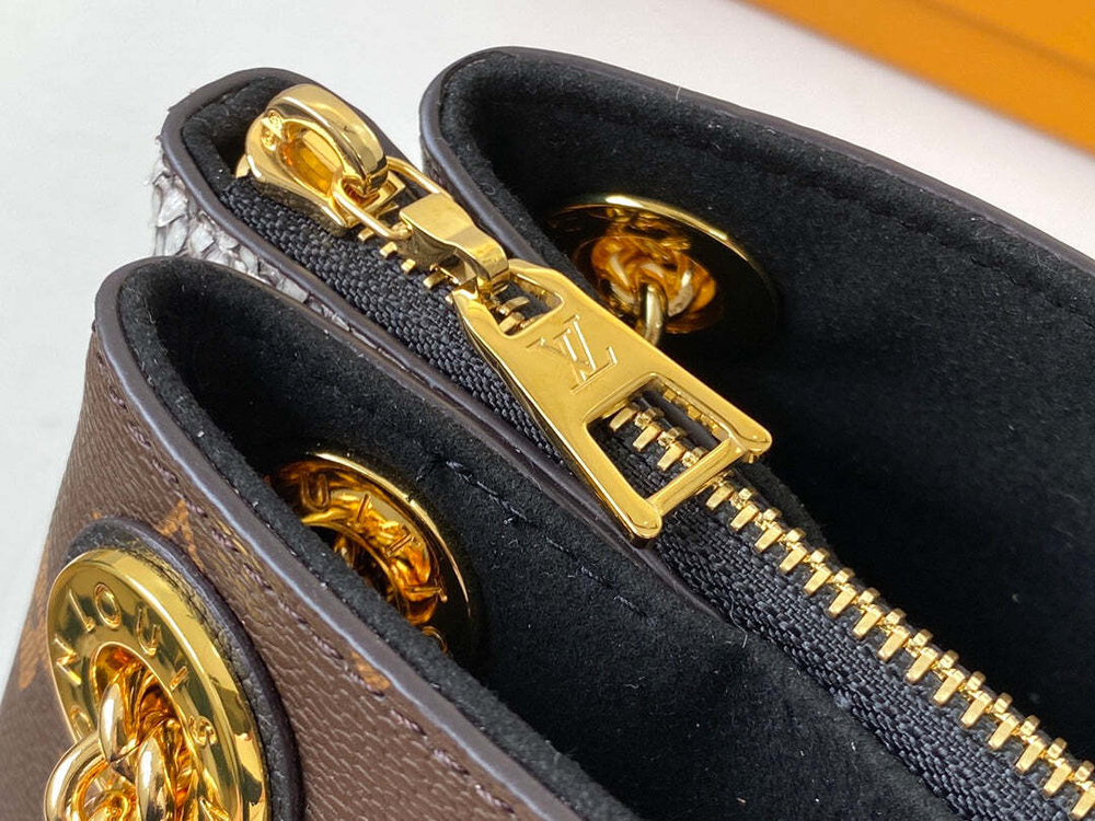 Louis Vuitton Surene BB