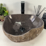Раковина из речного камня RS-65052 43*38*15 0861