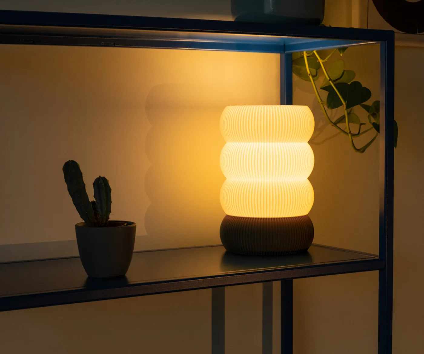 Лампа настольная Totem Brown