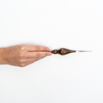 Железный крючок для вязания с деревянной ручкой из древесины кедра размером 0,8 мм. K215