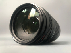 Canon 75-300mm III USM, царапины на верхней линзе.
