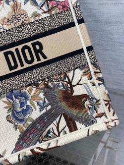 Christian Dior Book Tote 36 cm