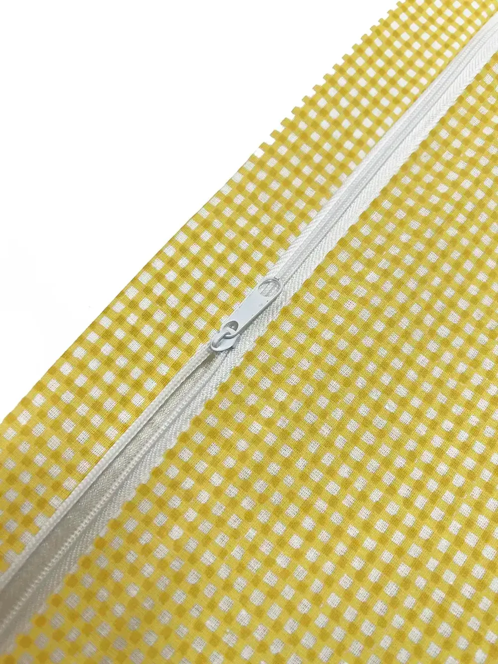 Наволочка комплект 2шт перкаль Сказка "Желтая клеточка" 40х40 см на молнии