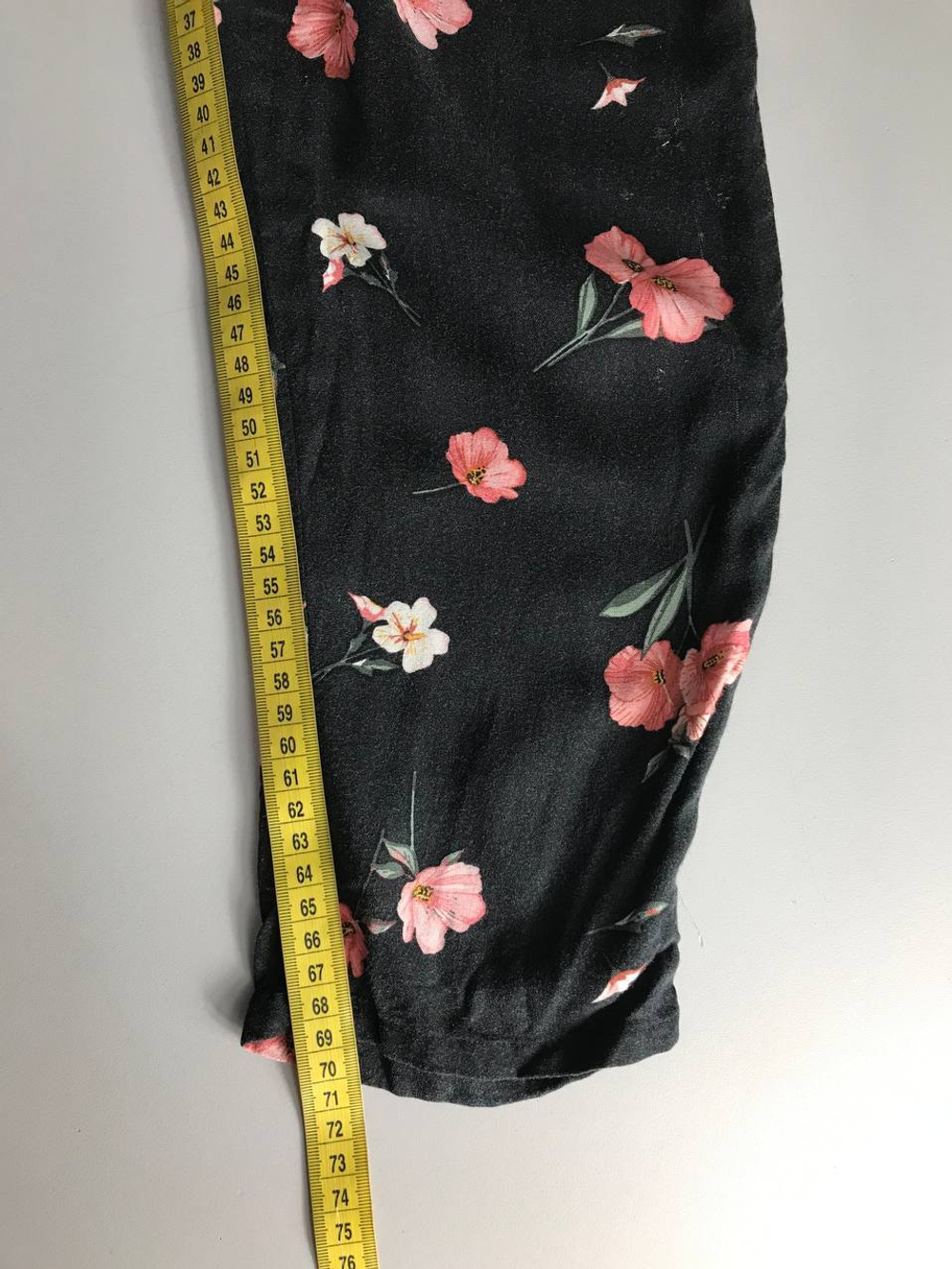 Брюки H&M летние, маркировка 36, визуально на 42 размер