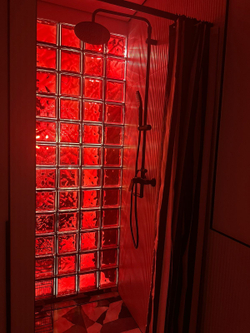 Стеклоблок красный волна окрашенный изнутри Vitrablok 19x19x8