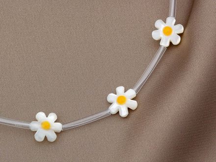 Бусина из перламутра Ромашка, 10мм