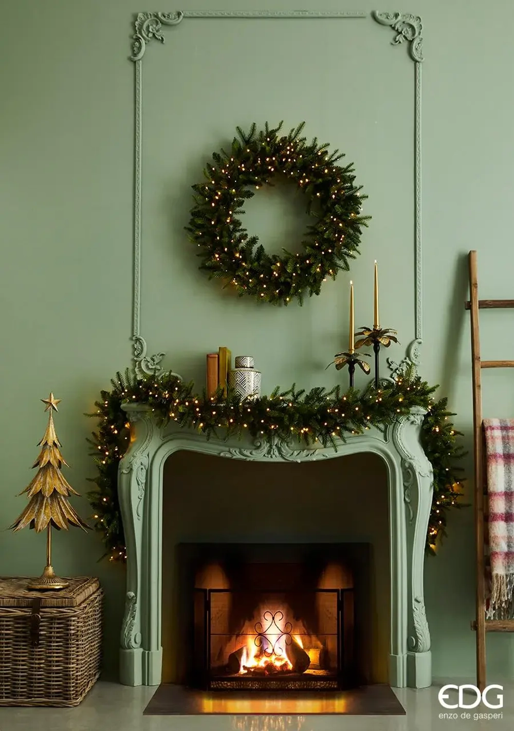 Еловый венок светящийся 150 Led