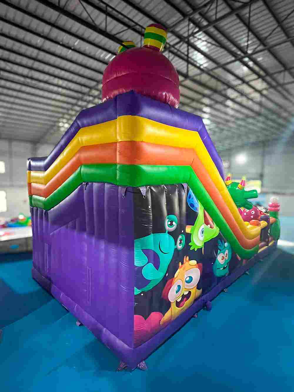 Коммерческий надувной батут «Звёздное приключение» 12*6*9 м