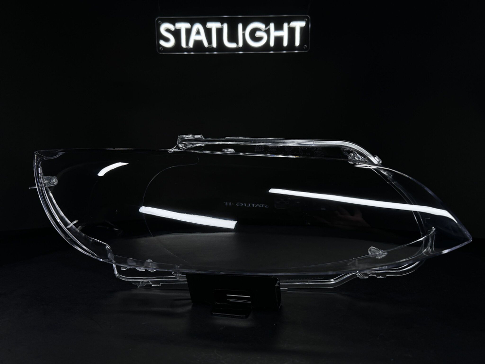 Правое стекло фары BMW E92 2005-2010