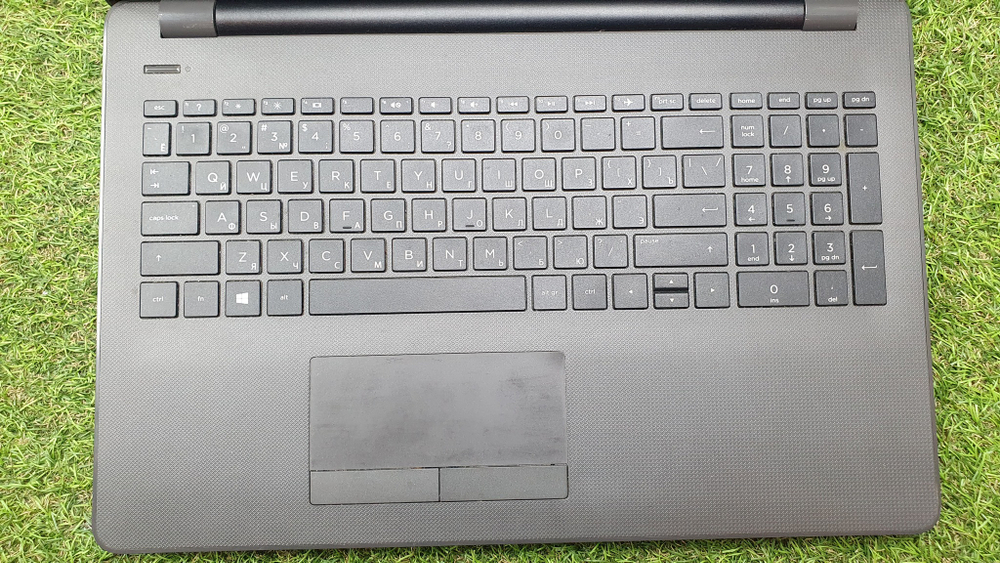 Ноутбук HP 250 G6, 15.6", Intel Celeron N3060 1.6ГГц, 4ГБ, 128ГБ SSD