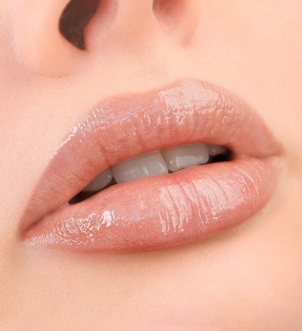 Lux Visage БЛЕСК для губ Glass Shine тон 14 БЕЖЕВЫЙ С ПЕРЛАМУТРОМ 3 мл