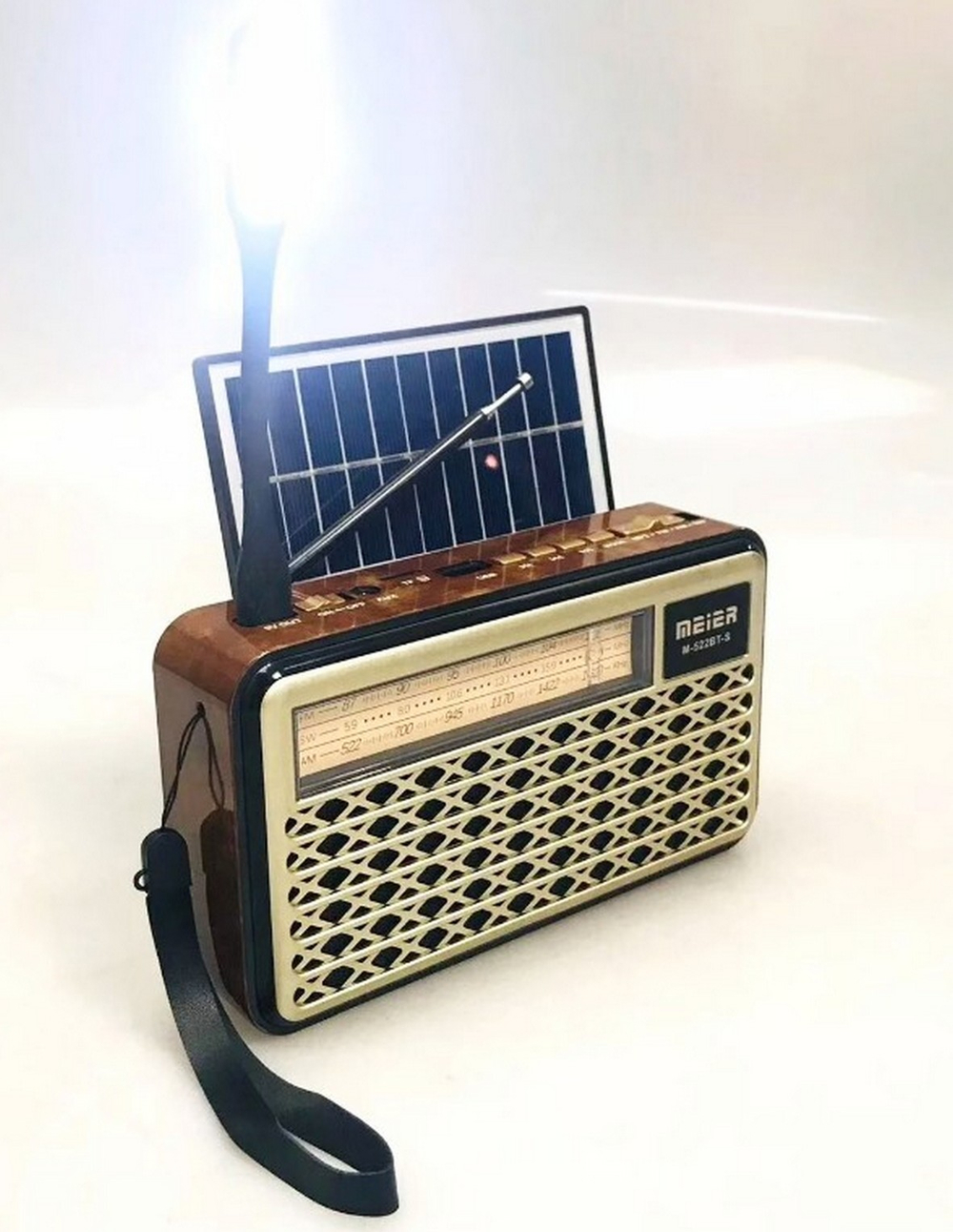 Радиоприемник с MP3 плеером +Solar panel в ретро стиле M-522BT-S