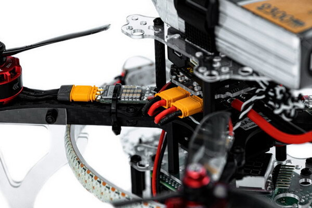 Квадрокоптер Клевер.Про | ParaGraf.ru | 8-800-600-86-80