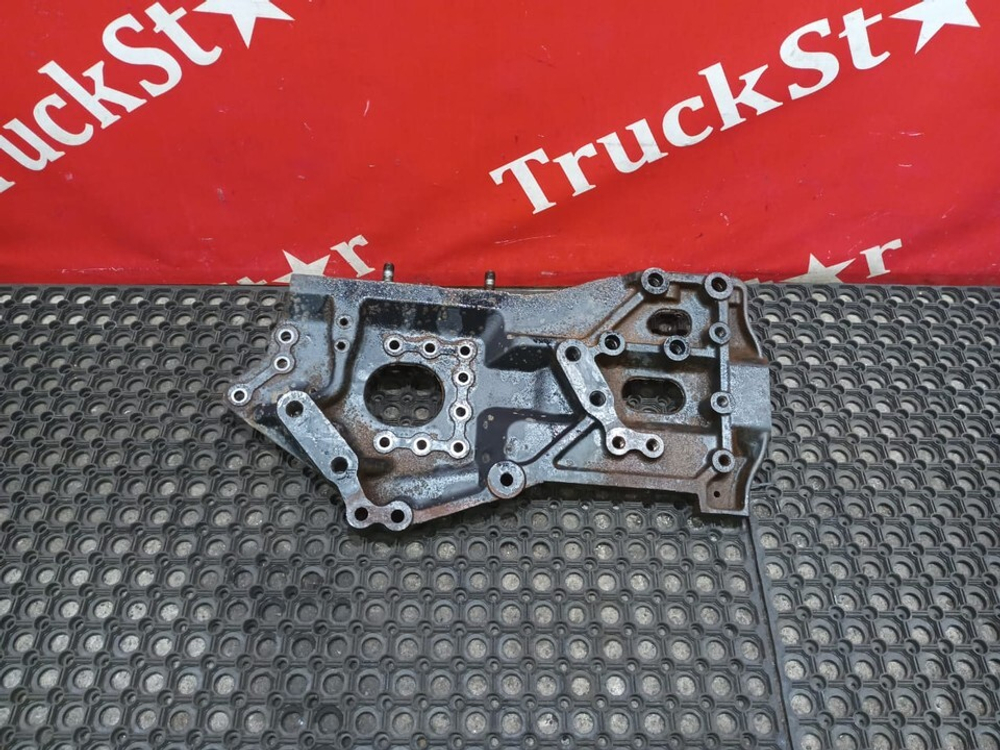 Кронштейн рессоры передней левый 2018г.