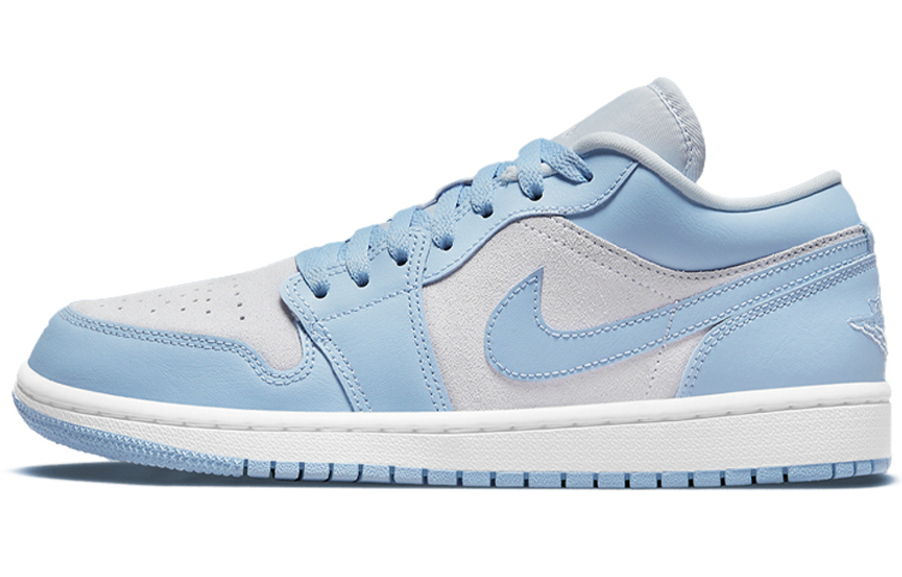 Кроссовки Jordan Air Jordan 1 Low "University Blue" (Женская размерная сетка)