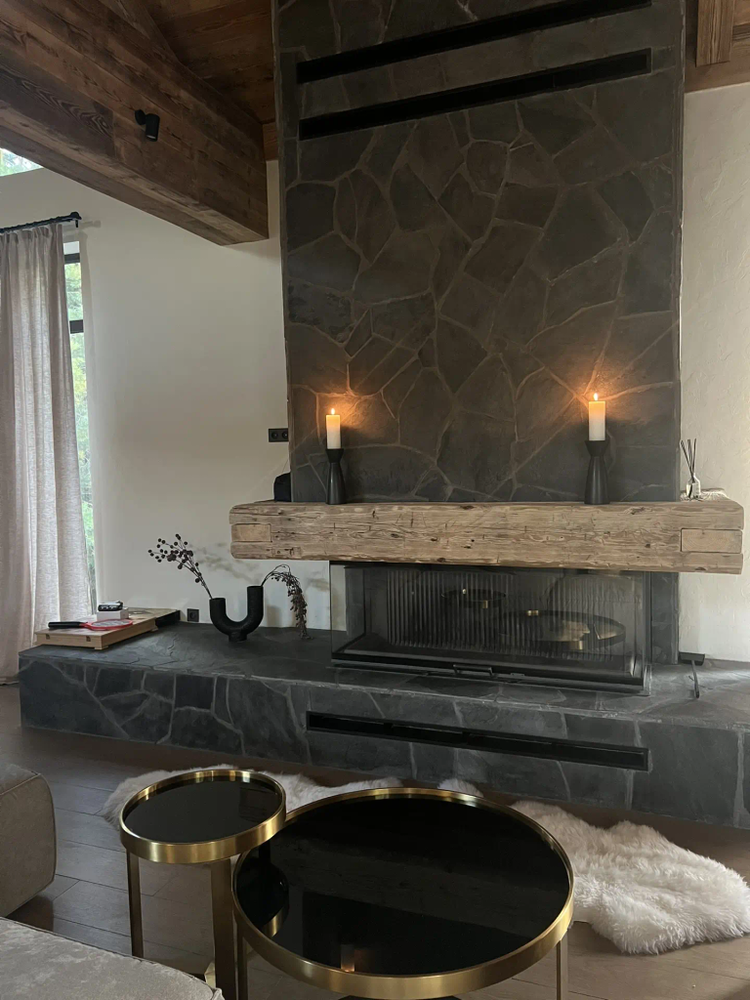 Песчаник Синий в интерьере облицовка камина